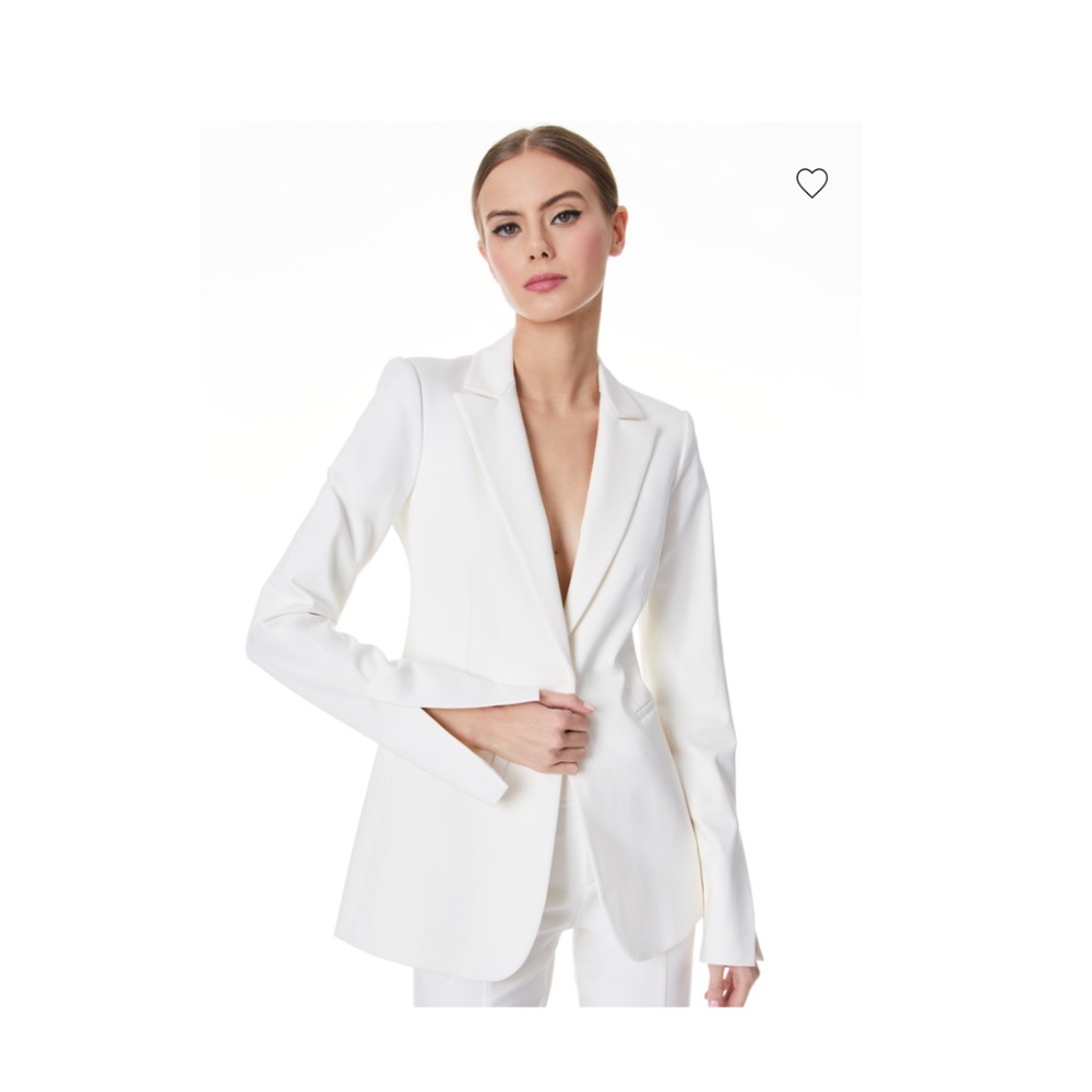 NEW WITH TAGS Alice & Olivia Breann fitted blazer off white size 0